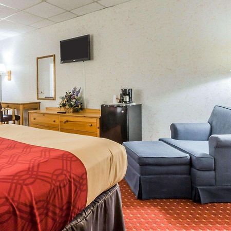 Econo Lodge Stewart International Airport New Windsor Eksteriør bilde