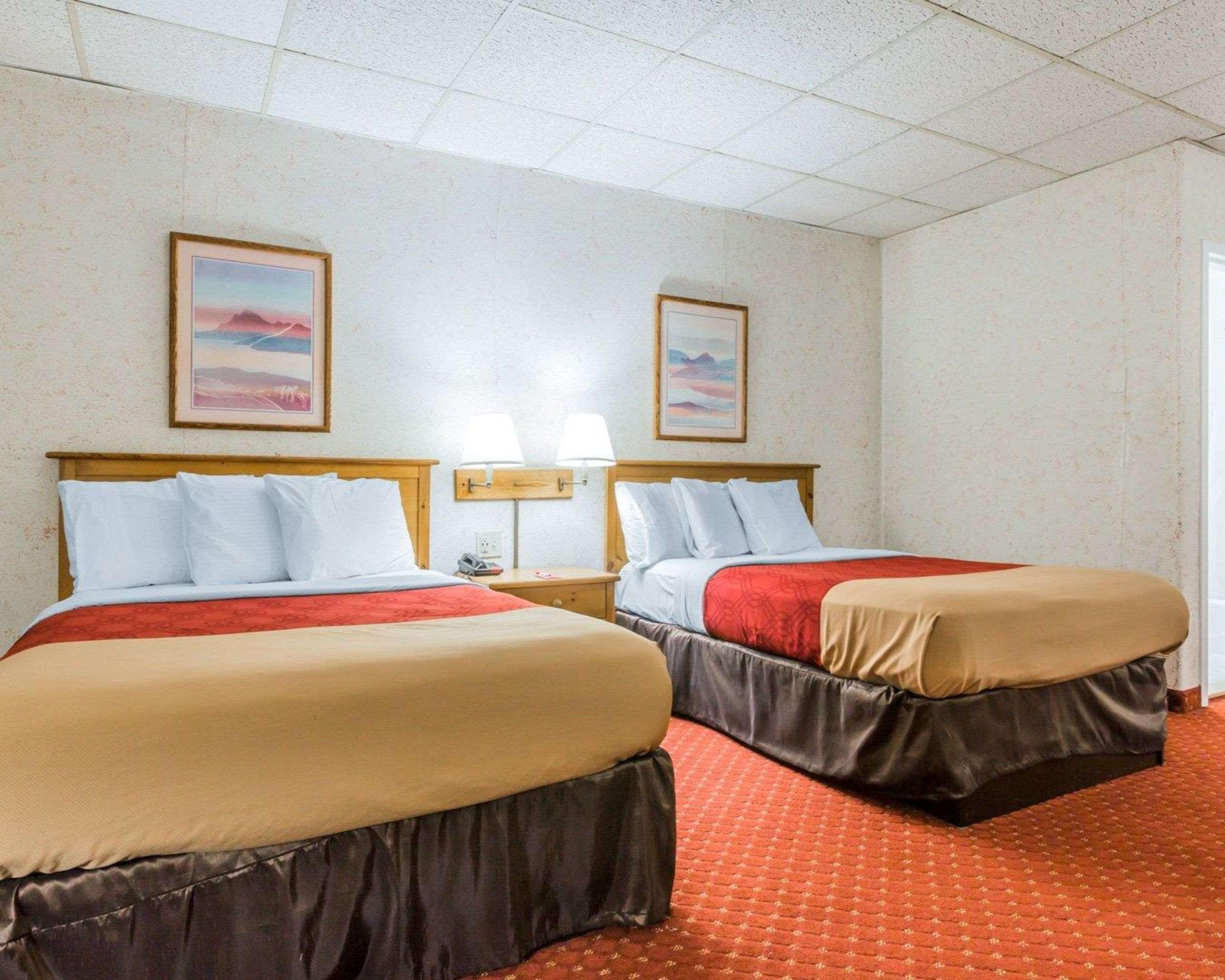 Econo Lodge Stewart International Airport New Windsor Eksteriør bilde